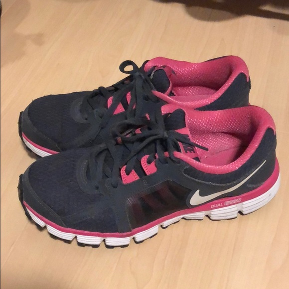 Nike Dual Fusion ST2 - Picture 2 of 9